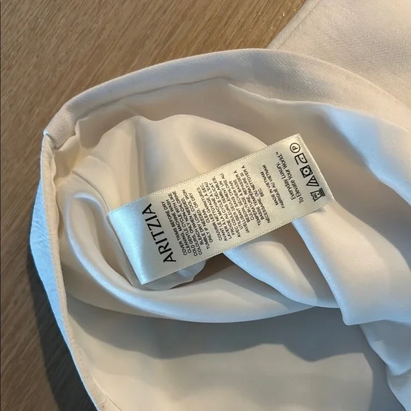 Aritzia Wilfred Classic Mini Skirt - Picture 6 of 6